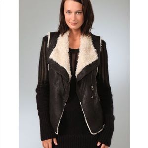 Plastic Island Stoneage Zip Vest